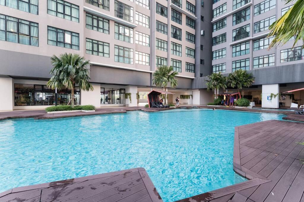Conezion Residence Putrajaya 3Br6Pax Ioi City Mall Exterior photo