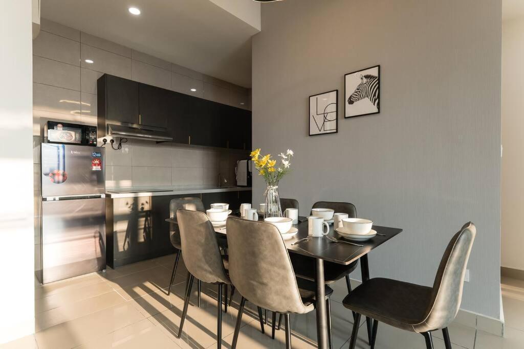 Conezion Residence Putrajaya 3Br6Pax Ioi City Mall Exterior photo